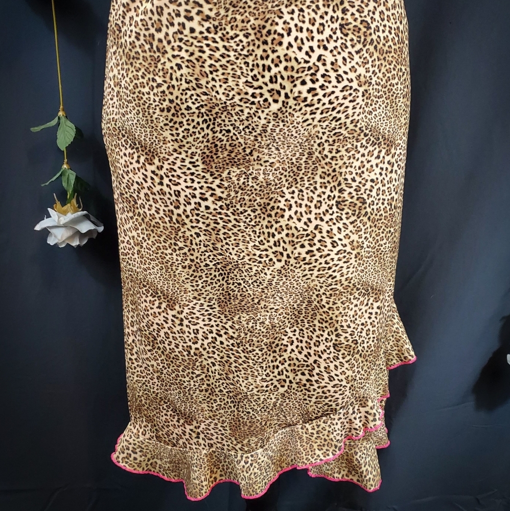 Pencil skirt